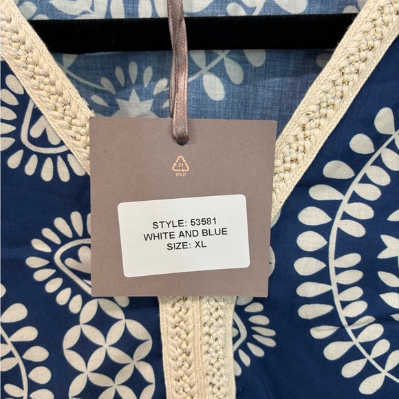 Saiph Lab | Crochet Bell Sleeve Dress | Size Large (style: 53581) - Picture 4 of 5